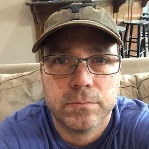 Meet your Posher, Clay